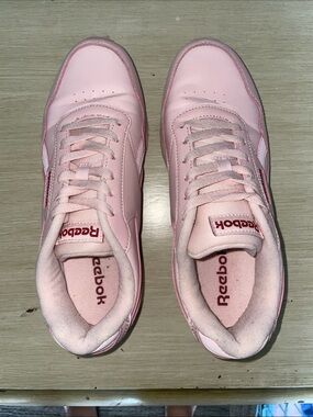 Reebok Women's Low-Top Sneakers in Light Pink